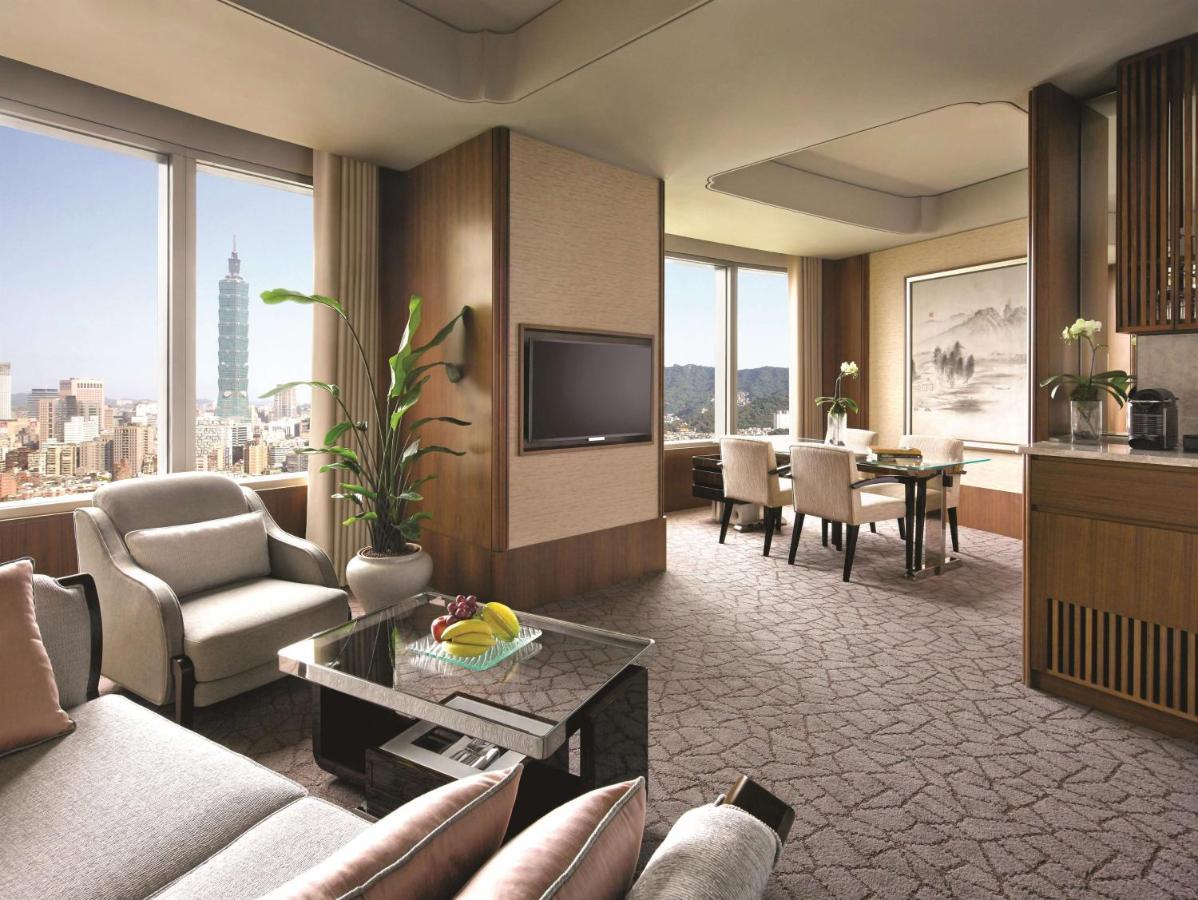 แชงกรี-ลา ฟาร์อีสเทิร์น ไทเป Hotel ภายนอก รูปภาพ A suite at the hotel
